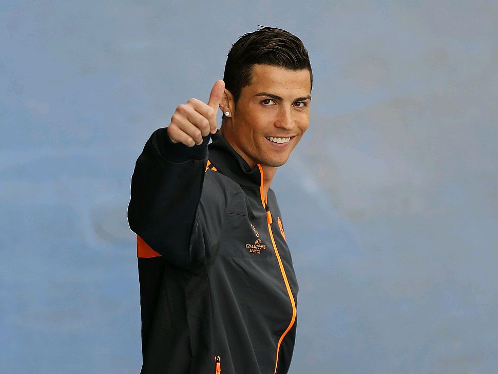 尤文官方：弗拉霍维奇已成功接受手术，将于明日开始康复计划