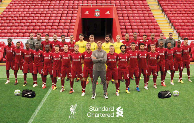 RMC：巴黎大巴被毕包球迷石块袭击，所幸并无人员受伤