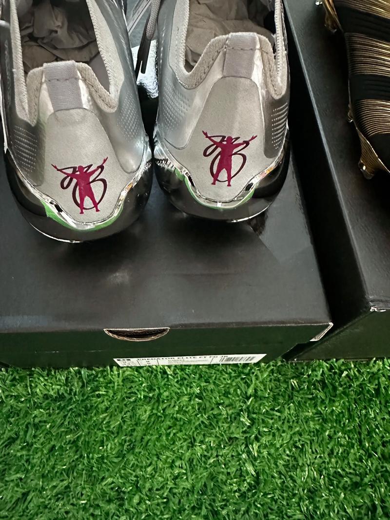 爆冷！世界亚军3人出局，张本智和2人崩盘，1位16岁少女能掀翻国乒霸权吗？