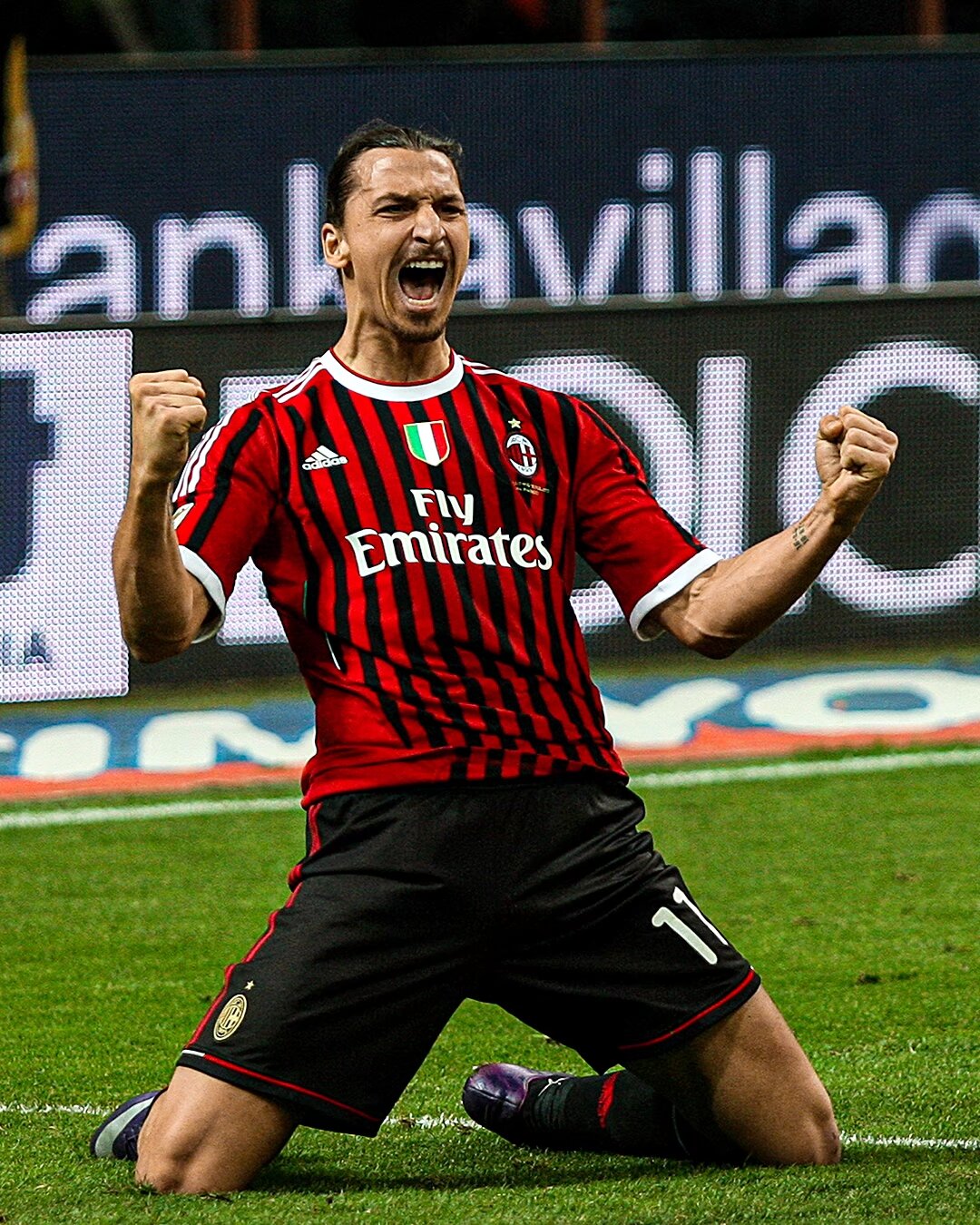 邮报：曼联将在主场提供客场比赛直播观赛服务，每场收25英镑